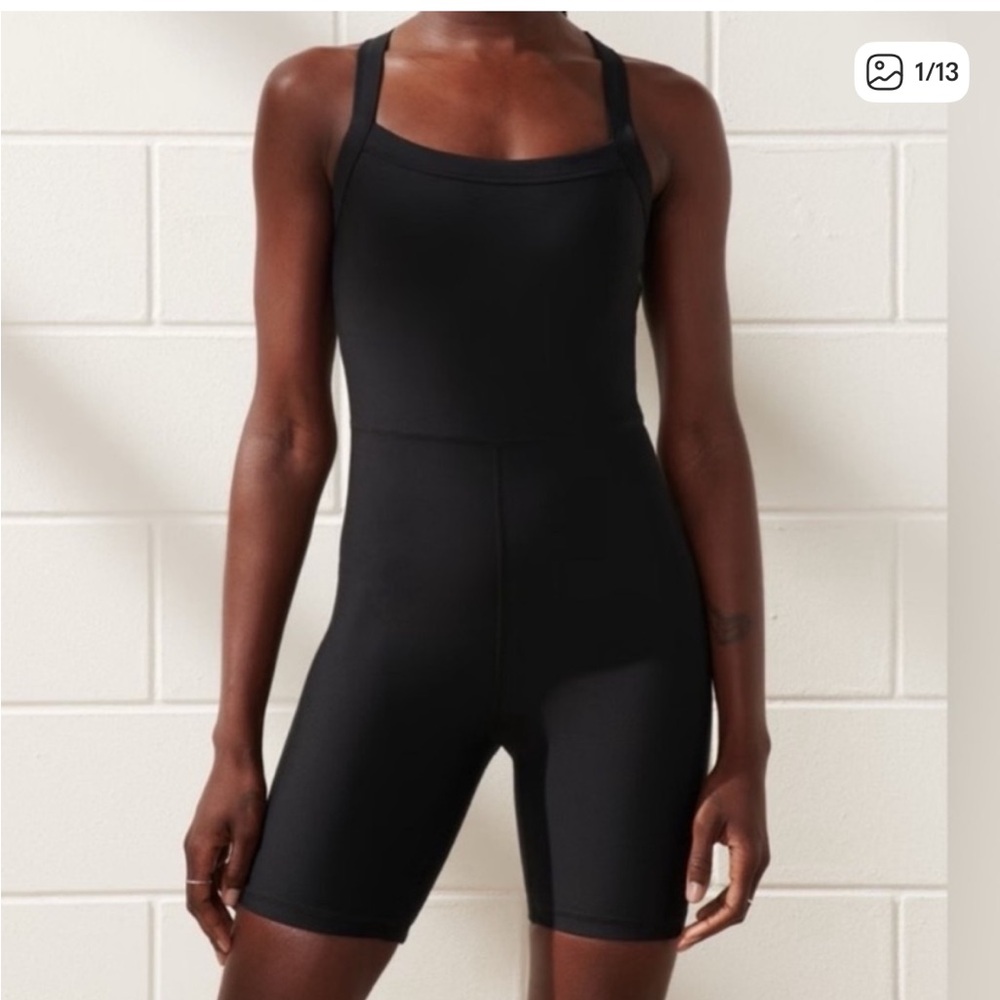 Abercrombie YPB sculptlux active onesie
